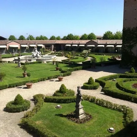 Castello Di San Gaudenzio فندق